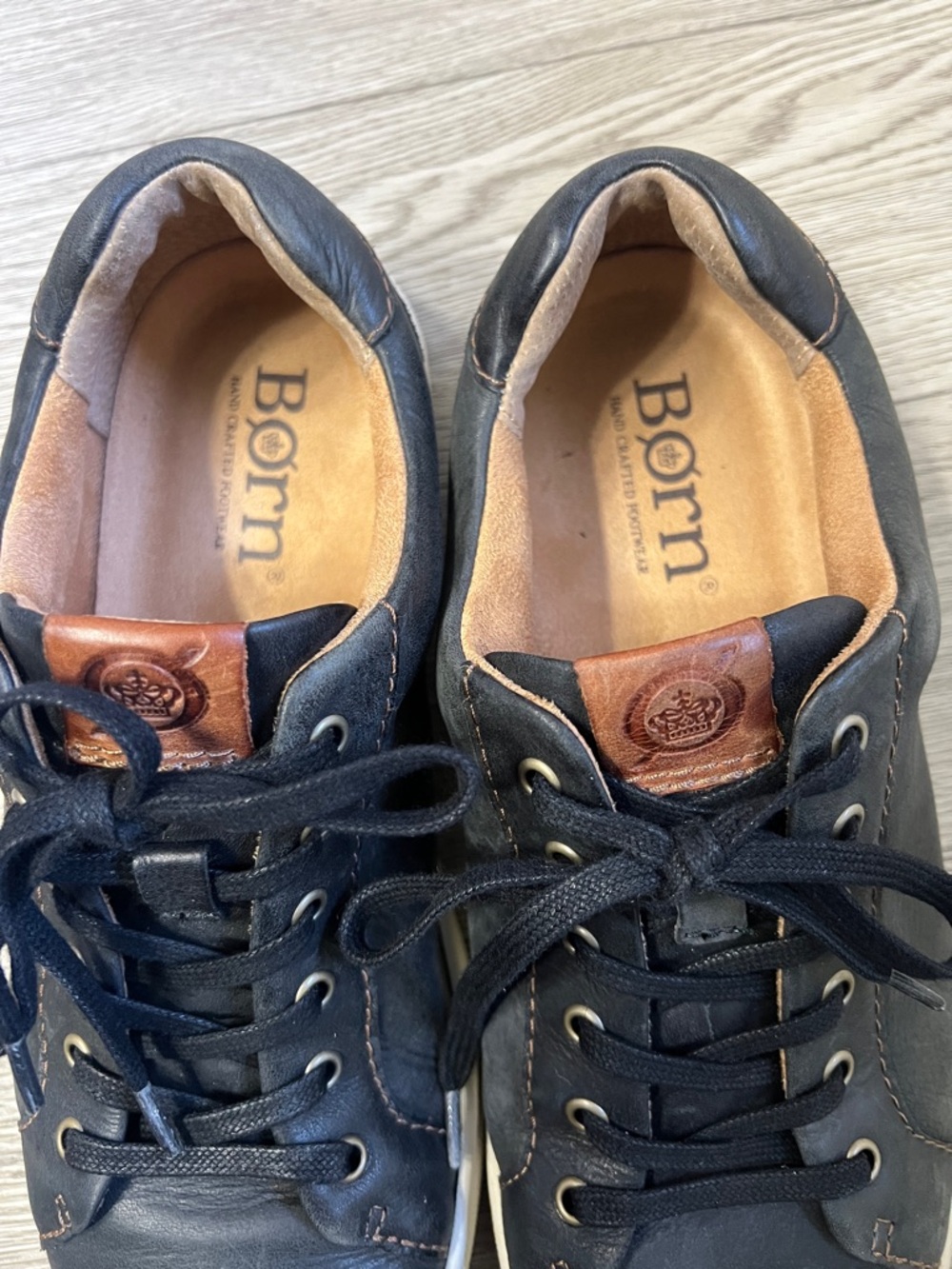 Born Black Leather Low-Top Sneakers with Brown Tongue Patch - Picture 3 of 7